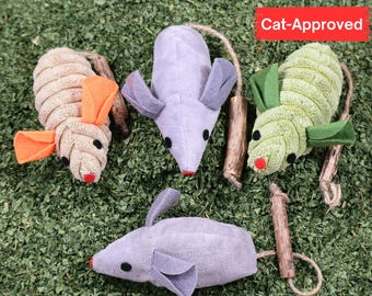 Catnip Silvervine Kicker Mice Cat Toy: 100% Herbal Stuffed, Silvervine Stick Tail, 3 Pack