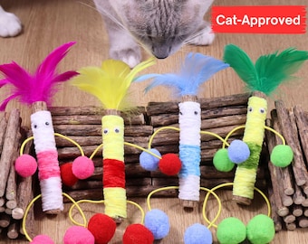 Silvervine Katzenspielzeug 4er Pack: Matatabi Sticks mit Federn