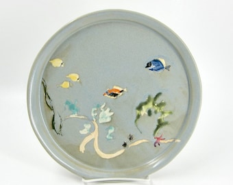Hawaiian Reef Scene with Humuhumunukunukuāpua&#39;a - Handmade Pottery Plate, Wheel-thrown Porcelain