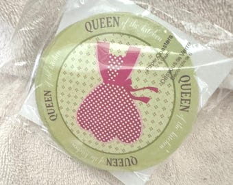 Queen of the Kitchen Paper Coasters by Studio18 New in Package • 6‑Count Retro Kitchen Decor