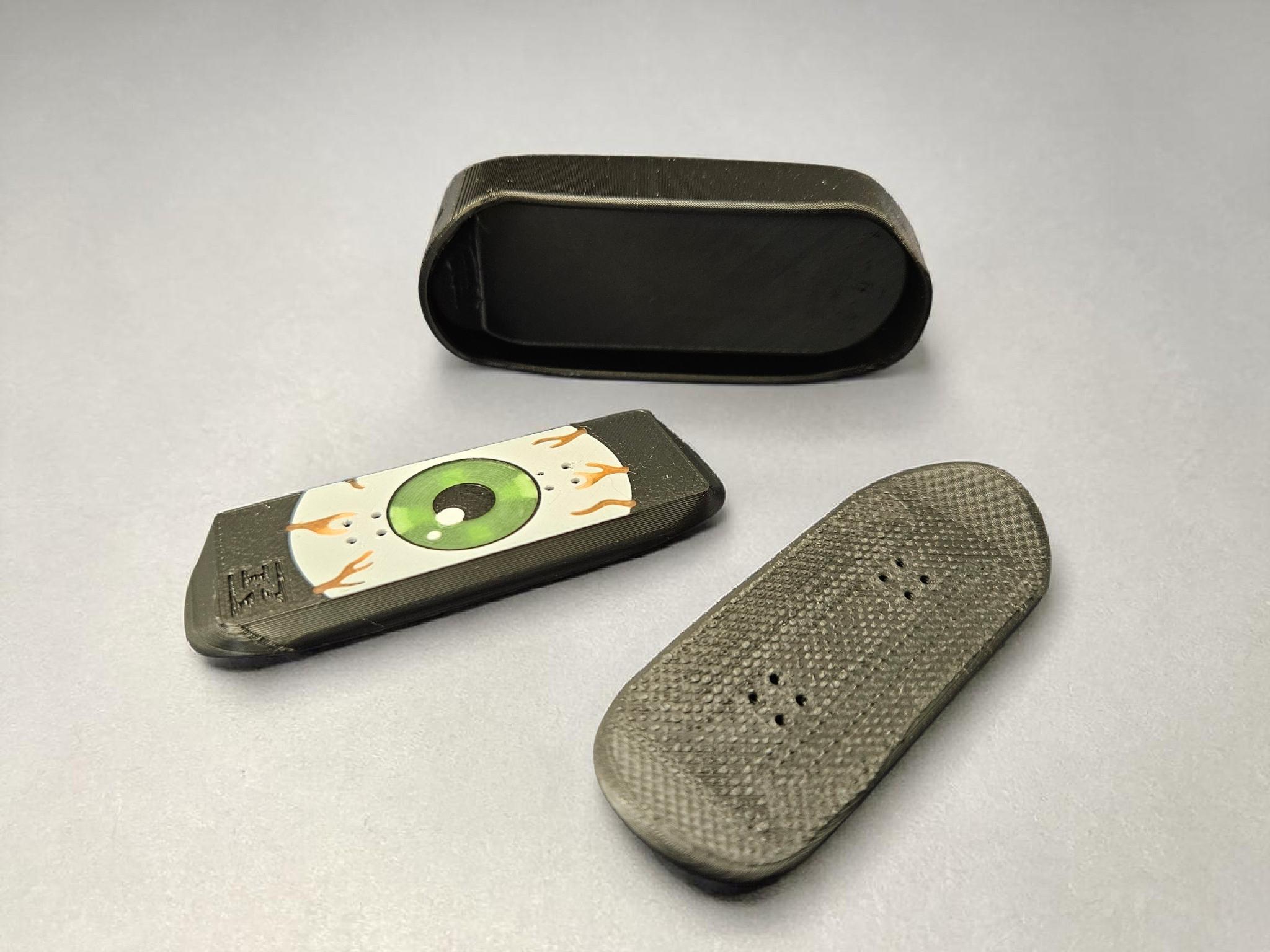 Kickflip skateboard magnetic fidget - Etsy 日本