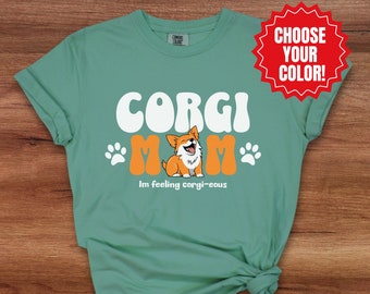 Light green retro corgi mom shirt for women groovy tee for corgi lover oversized crewneck tshirt for dog owner light pink vintage pullover