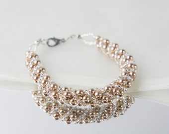 Crystal swarovski bracelet; glass bracelet; Pearl twisty swarovski bracelet, 7.5 inches and 2 inches adjustable chain