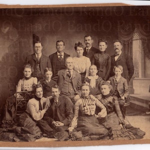 Antikes Kabinett-Familienporträt - Drei Generationen, Ende des 19