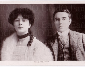 Antique Souvenir Sensationalist Postcard of Mr. and Mrs. Thaw (Evelyn Nesbit and Harry Kendall Thaw) - The Trial of the Century