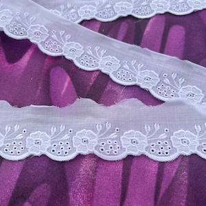 Bordure en dentelle de coton blanc de qualité supérieure, broderie anglaise délicate
