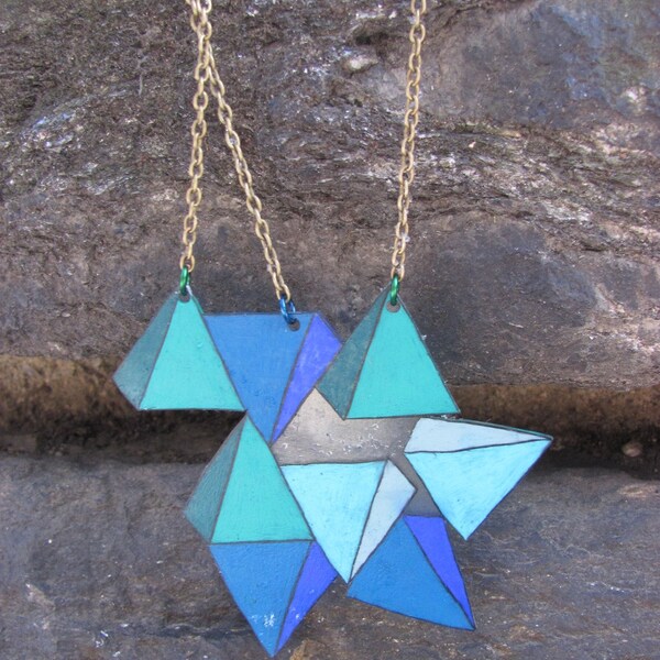 i heart geometry necklace in blue