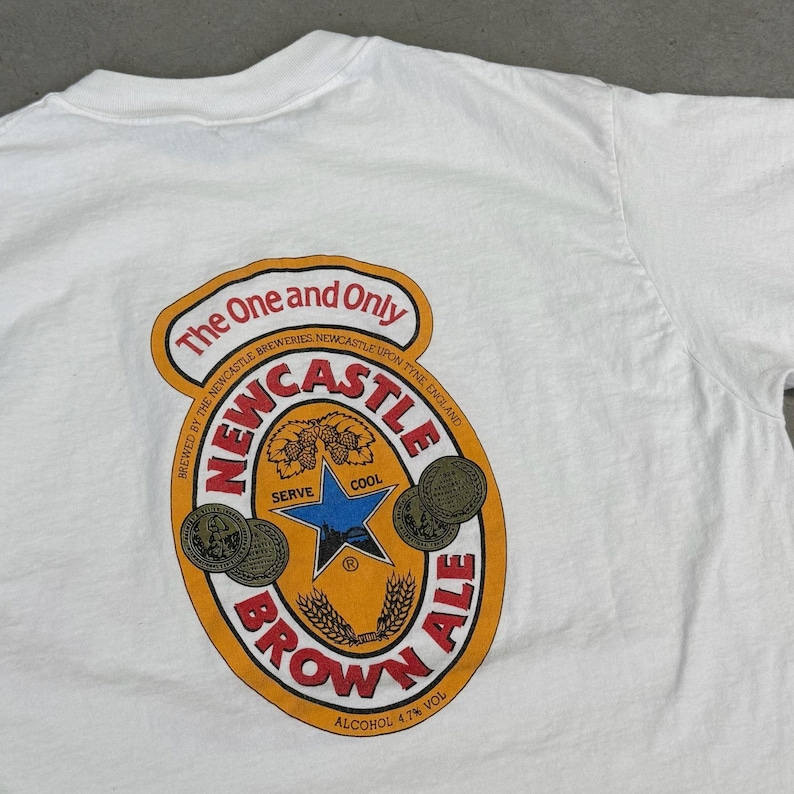 Vintage 90s Newcastle Brown Ale Promo Graphic T-Shirt / Retro / USA / Beverage / Large White image 7