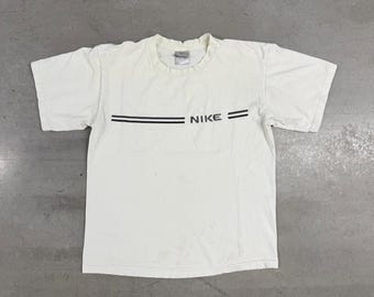 Vintage Y2K Nike Embroidered Logo Spellout Flawed Tshirt / Nike Athletics / Nike Grey Tag / White Medium