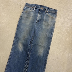 Vintage 90s Wrangler Faded Dark Wash Relaxed Jeans / Outerwear / Retro / USA / Size 32 image 4