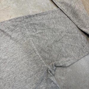 Vintage 2000s Nike Centre Swoosh Embroidered Thrashed Longsleeve T-Shirt / Retro / USA / Sportswear / Extra Large Gray zdjęcie 7