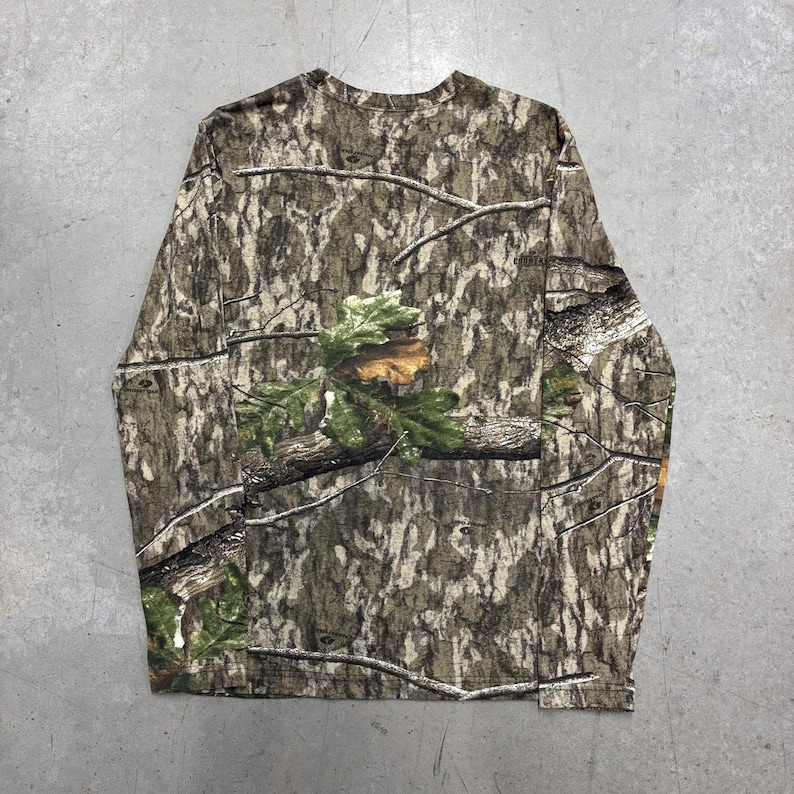 Vintage 2000s Mossy Oak Realtree Camo Longsleeve T-Shirt / Outerwear / Retro / Camo / Small image 2