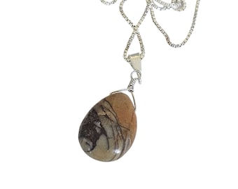 Natural Brown and Gray Jasper Gemstone Necklace in a Casual, Southwestern Style