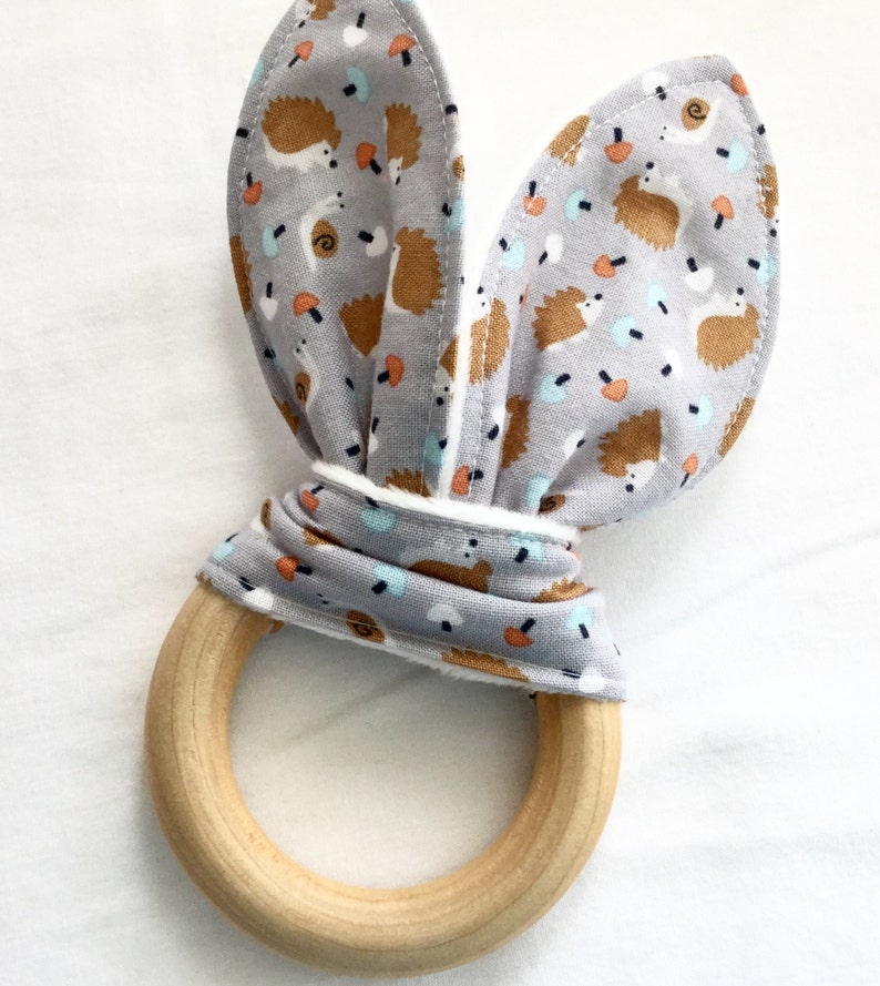 Natural Wooden Teether with Crinkles Little Hedgehogs New Baby Gift Natural Teething image 2