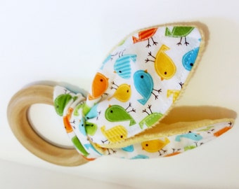 Natural Wooden Teether with Crinkles - Birds in Bermuda minis - yellow blue spring green - New Baby Gift - Neutral Natural Teething