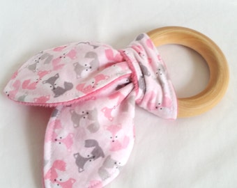 Natural Wooden Teether with Crinkles - Mini Pink and Gray Foxes - Baby Girl Gift - Natural Teething Solutions