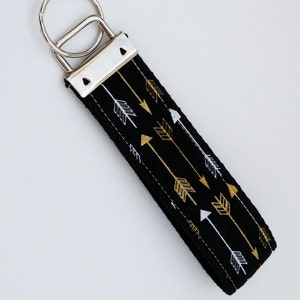 Keychain Wristlet Key fob Arrows in Metallic Gold, White and Black image 2