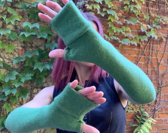 Green Cashmere Arm Warmers Fingerless Sleeves Gloves