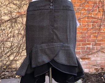 XL Cascade Skirt Black Ruffled Tiered Black Gray Suiting