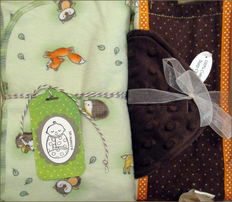 Forest Animal gift set, 4-piece boxed unisex baby Receiving Blanket, Bib, Burp Cloth, Minky Washcloth baby shower gift Quilt available image 2