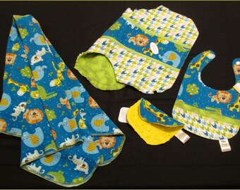 Zoo Animal gift set, 4-piece boxed unisex baby Receiving Blanket, Bib, Burp Cloth, Minky Washcloth - baby shower gift - Quilt available