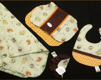 Forest Animal gift set, 4-piece boxed unisex baby Receiving Blanket, Bib, Burp Cloth, Minky Washcloth - baby shower gift - Quilt available