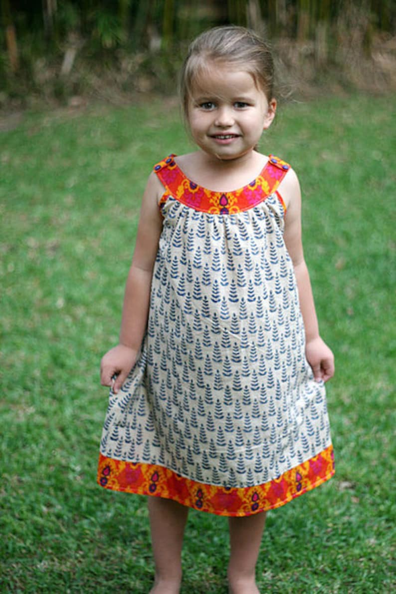 round collar frock