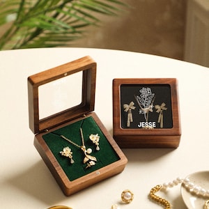 誕生月フラワージュエリーケース、ネックレス/イヤリング/リング用木製ケース、透明蓋付きジュエリーケース、カスタムジュエリーディスプレイ、彼女へのギフト