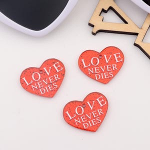 Red Glitter Heart Shaped Acrylic Blank with Love Text, 19mm Pendant for DIY Earrings, Romantic Jewelry, Valentine&#39;s Day Craft Supplies AC105
