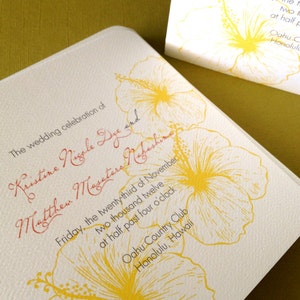 Puede incluir: Invitación de boda con flores de hibisco amarillas y el texto "The wedding celebration of Kristine Nizole Dye and Matthew Masatora Nebashine Friday, the twenty-third of November two thousand twelve at half past four o'clock Oahu Country Club Honolulu, Hawaii"