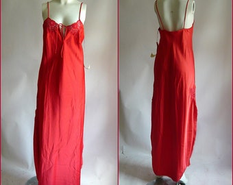 Vintage DVF Red Satin Night Gown w Bed Jacket Set / size medium Bust 34 to 36 inch / Never Worn 1990s Diane Von Furstenberg