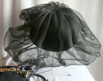 Vintage Sheer Wide Brim Hat / Black Cocktail Horsehair Braid / PILLBOX with a SHADOW / Lee Bury of Dallas 1960s USA