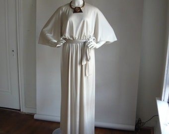 Vintage MISS ELLIETTE Maxi Dress/ Medium 8 10 12  / Goddess Cape Sleeves Dove Grey 1970s