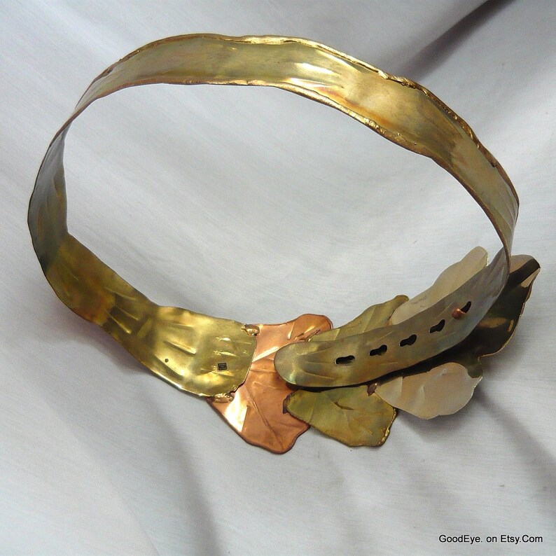 Vintage Wide BRUTALIST Metal Cinch Belt Brass Copper Silver TRIPLE LEAF medium waist 30 .5 To 34 Inches 1980s Power Look
