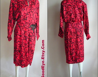 90s Red Black Silk Jacquard Dinner Dress w Beaded Applique / size 6 8 10  / Knee Length Fitted  Wrap Skirt Button Back / R & K Evenings