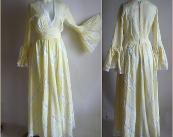 ROMANTIC Pintuck Mexican Wedding Dress Maxi / size 4 6 8 small / TACHI CASTILLO Prairie Dresses / Pastel Yellow Cotton Lace Inserts 1970s