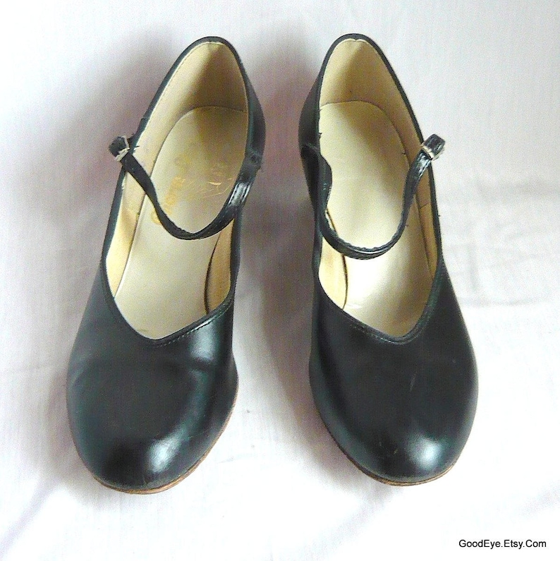 Vintage Mary Jane Dance Shoes with Leather Sole / size 8.5 m Etsy