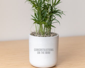 Custom Text Personalized Engraved Potted Live Plant Gift, Customizable Planter, Indoor Plant, Bridal, Baby Shower Birthday, Recycled Plastic