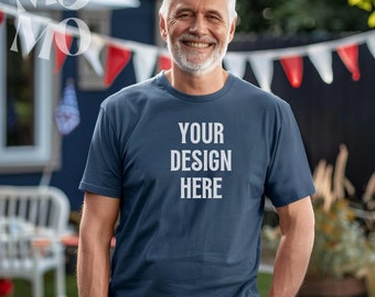 Maquette de t-shirt Gildan 5000 bleu indigo | Patriote américain | Homme plus âgé, gris | Heureux grand-père | 4 juillet | Fête de l'indépendance | PNG JPG