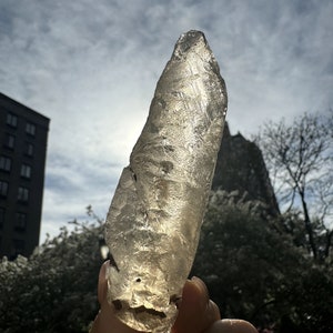 Rare Nirvana Quartz from the Himalayans in Pakistan #1/Old Stock/Clear Crystal/Wand/Incredible self-healing Energy/3.7&quot;x1.3&quot;x1.1&quot;/114g