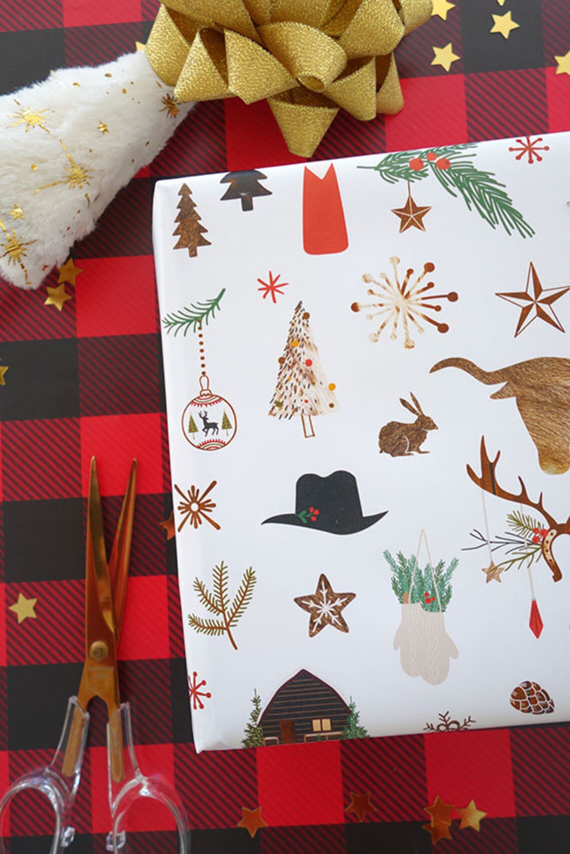 Country Christmas Wrapping Paper 