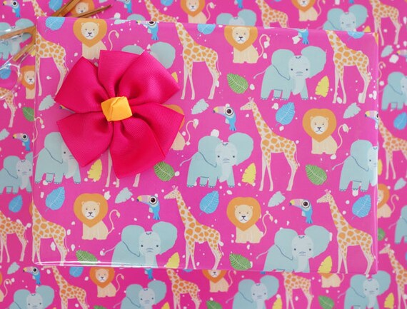 baby girl gift wrap