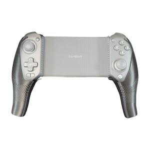 Può includere: Un controller di gioco mobile color argento e grigio scuro dotato di un ponte centrale con il testo GAMESIR, una levetta analogica sinistra, un pad direzionale, due pulsanti funzione, una levetta analogica destra e quattro pulsanti azione A, B, X, Y.