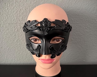 Black Egyptian Masquerade Mask, Winged Ankh Eye Mask, Gothic Venetian Costume, Halloween Mardi Gras Party Mask for Women and Men