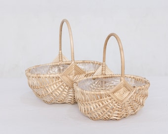 Cesta de mimbre tejida con asa y forro: decoración rústica, regalo de Pascua