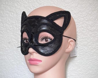 Máscara de gato de encaje negro: accesorio para disfraz de Halloween