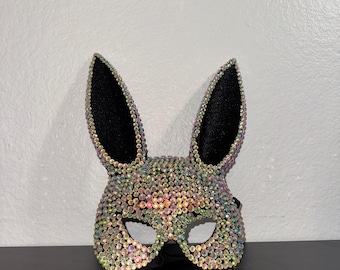 Máscara de conejo con diamantes de imitación iridiscentes: disfraz para festival rave