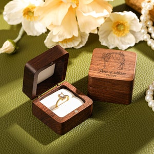 Gegraveerde ringdoos, houten ringdoos, trouwringdoos, ringdoos voor vrouwen, dubbele ringdoos, jubileumcadeau, ringdragerdoos