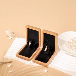 Gepersonaliseerde verlovingsringdoos, gegraveerde ringdoos, aangepast huwelijkscadeau, ringdoos voor vrouwen, voorstel ringdooshouder