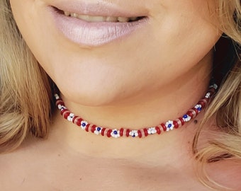 Handmade Glass Beads Beaded Daisy Choker Necklace Red White Cobalt Blue Nautical 4th of July USA